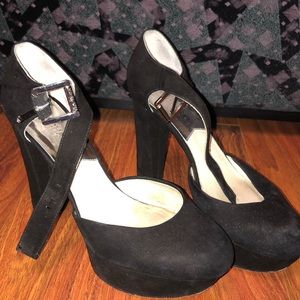 Michael Kors platform heel🔥2 for 85🔥